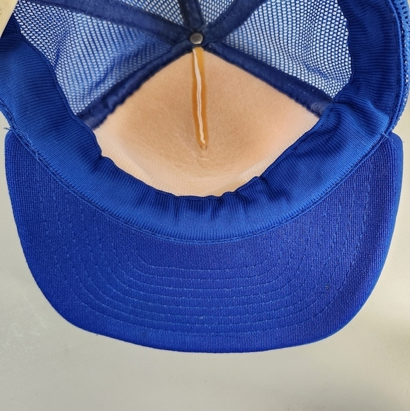 Vintage Pabst PBR Beer Blue and White Snapback Trucker Hat - Picture 2 of 9